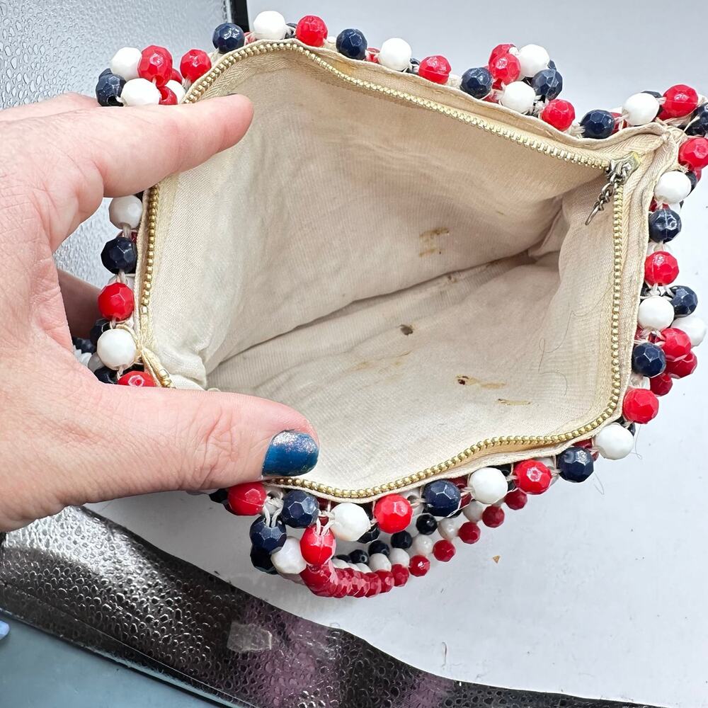 Vintage Red White & Blue Beaded Mini Bag made in Hong Kong - Picture 11 of 12